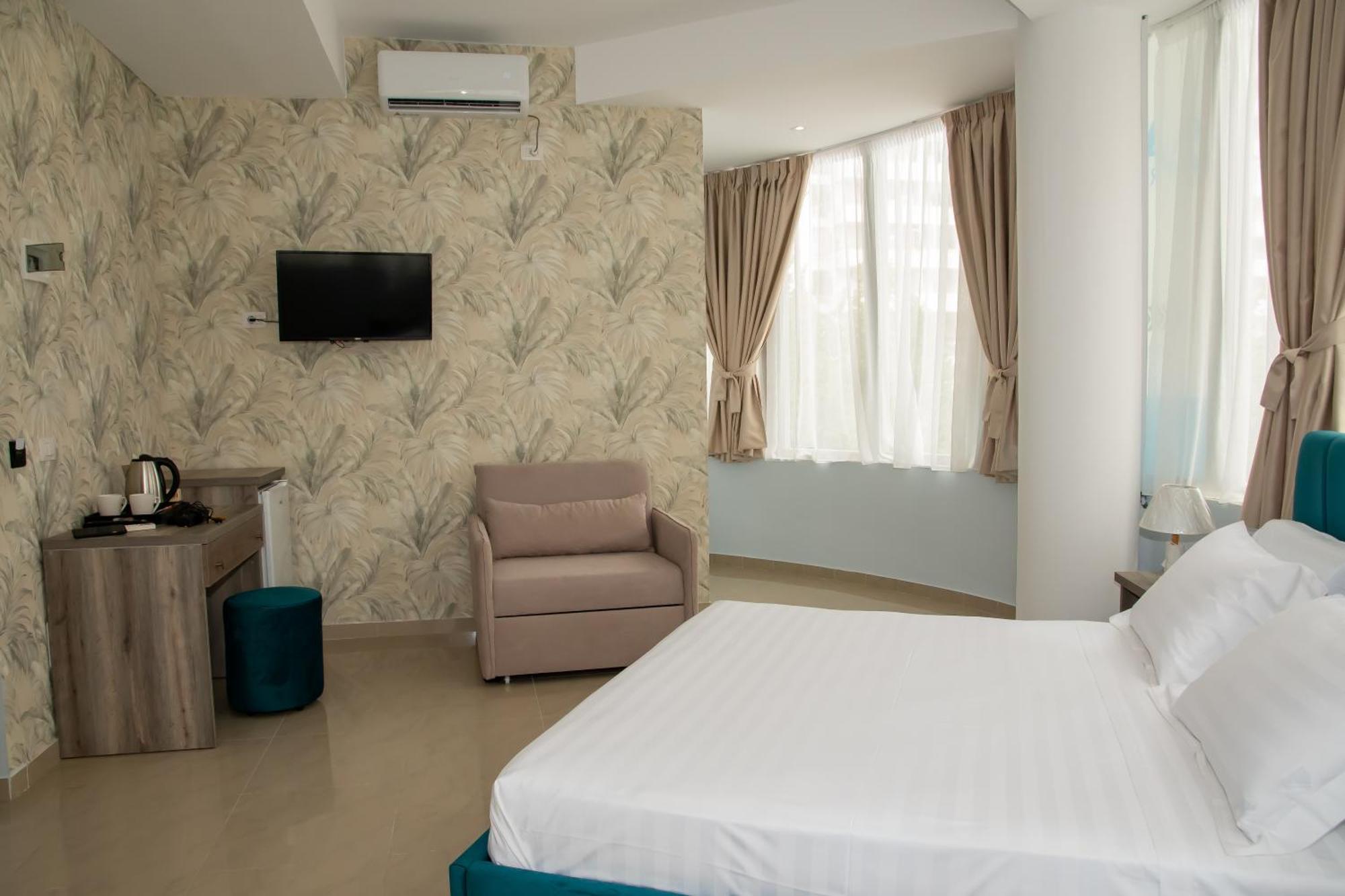 Alv Rent Rooms Vlorë Exteriör bild